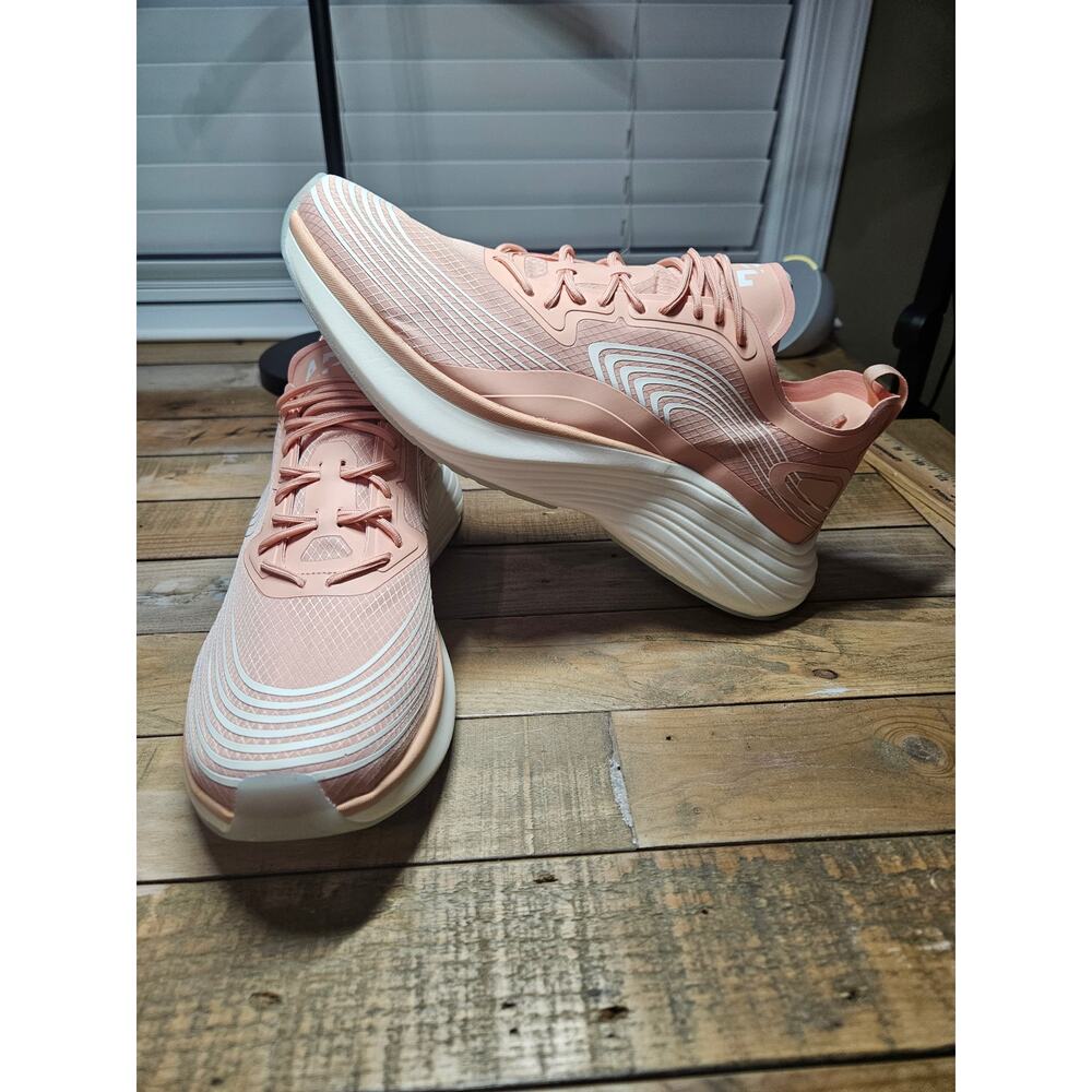 APL Mens Streamline Workout Shoes Blush Ivory White Size 11